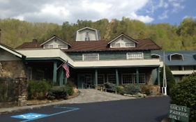 Gatlinburg Inn Hotel